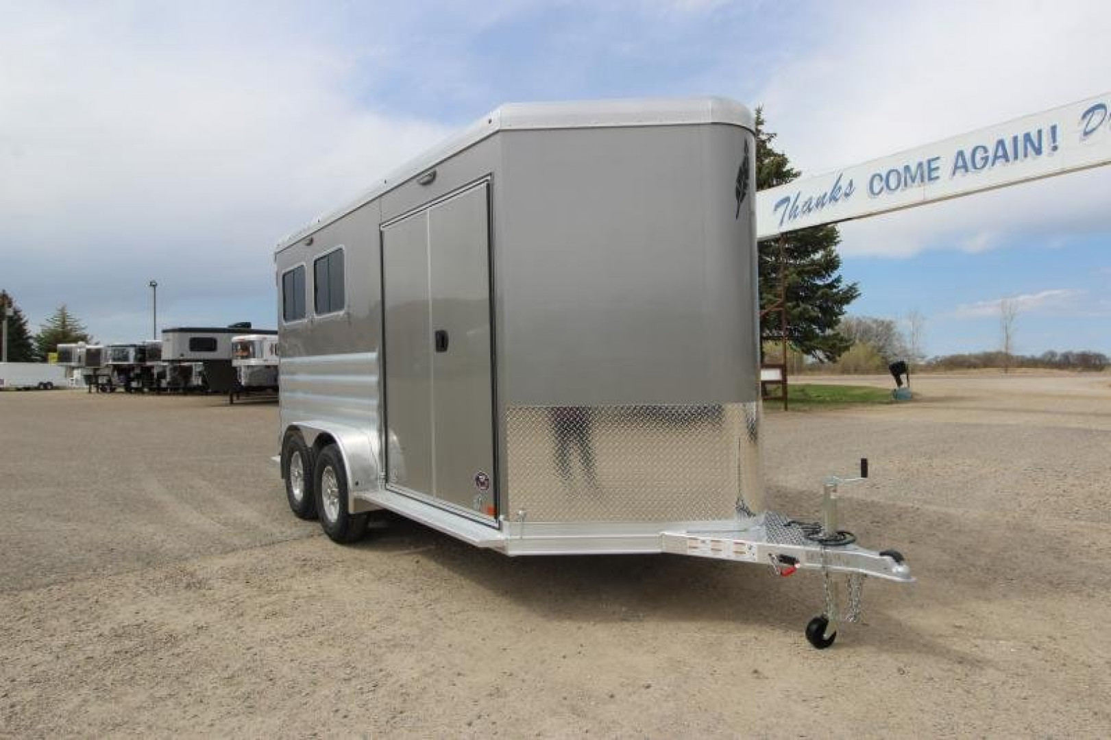 Trailer Photo 2
