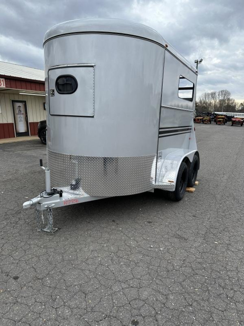 Trailer Photo 1