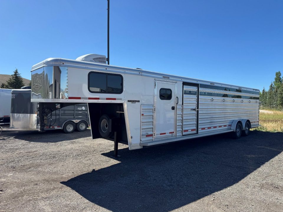 Trailer Photo 1
