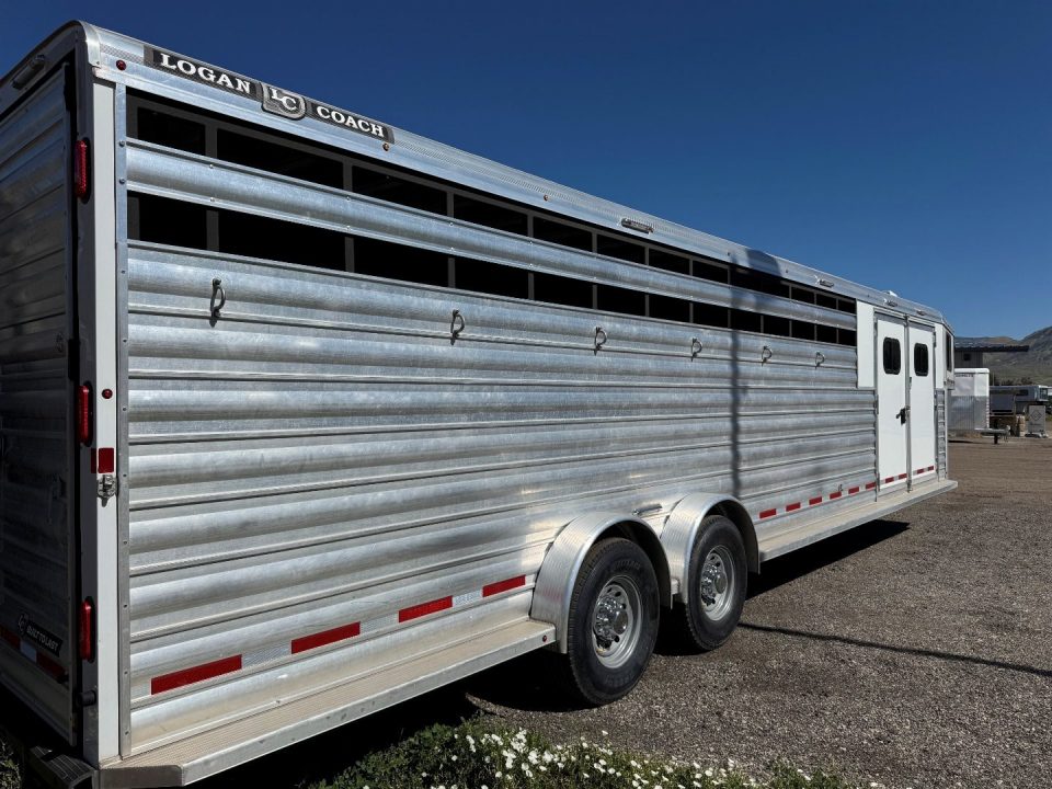 Trailer Photo 16