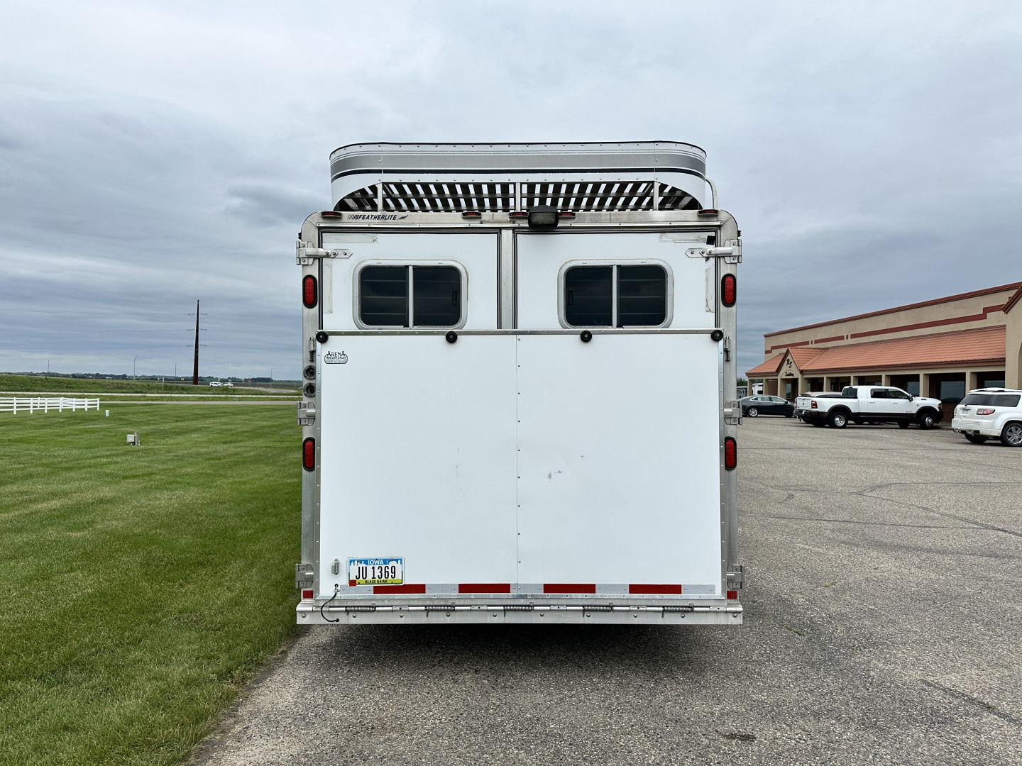 Trailer Photo 5