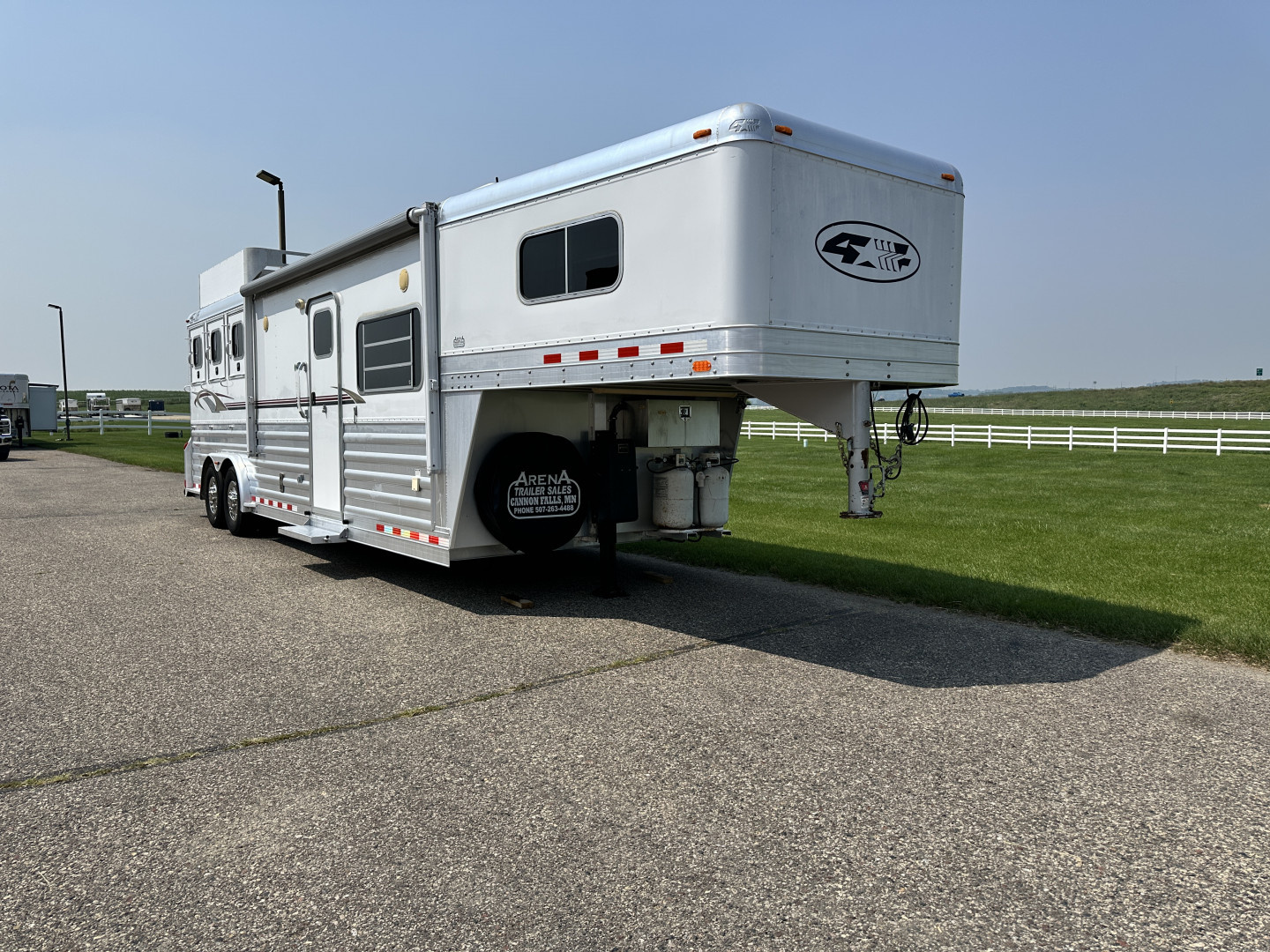 Trailer Photo 2