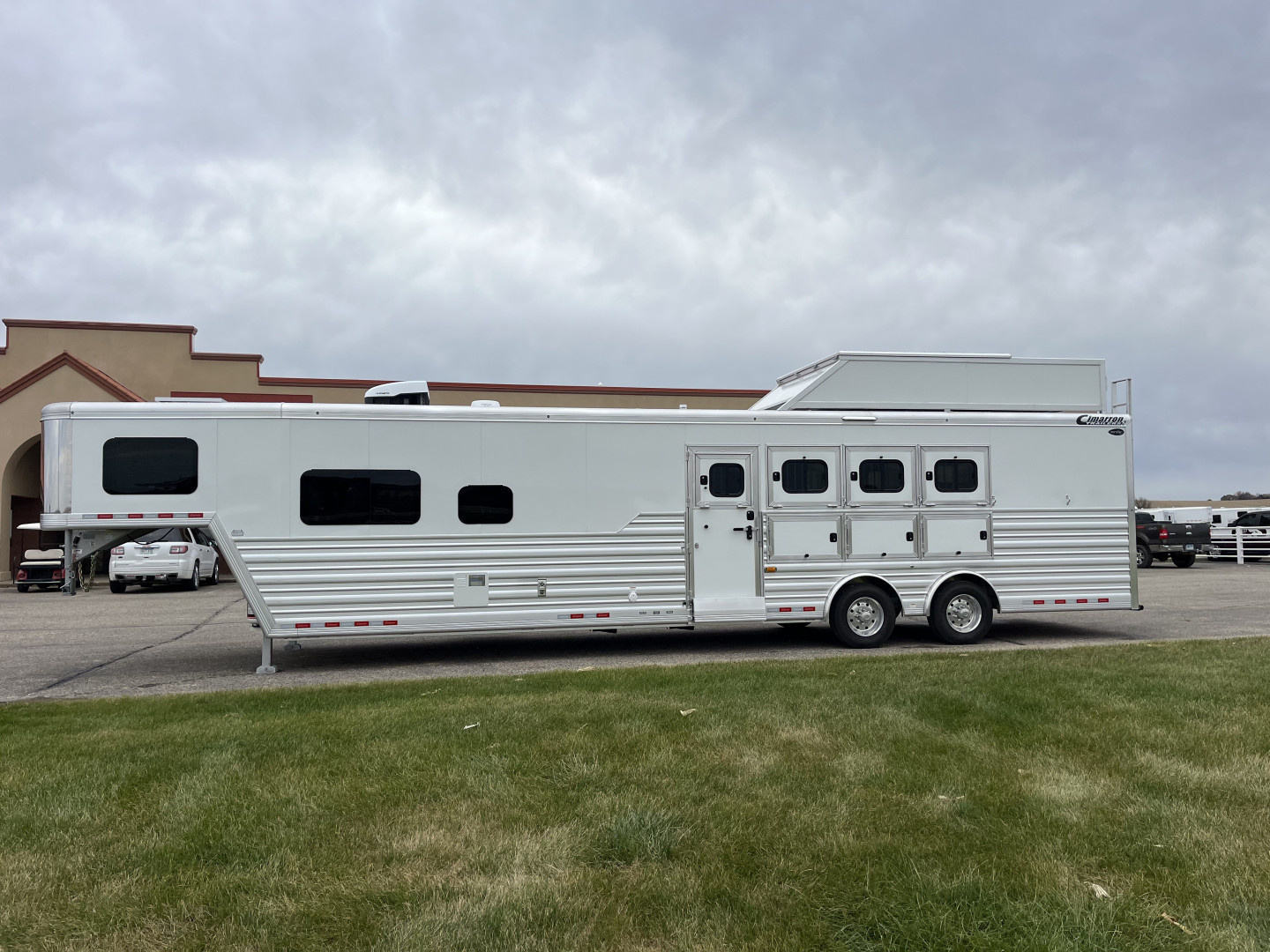 Trailer Photo 3