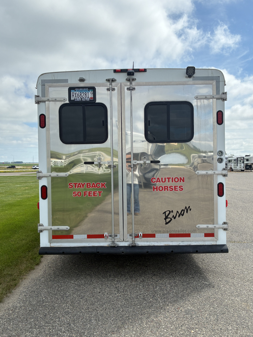 Trailer Photo 8