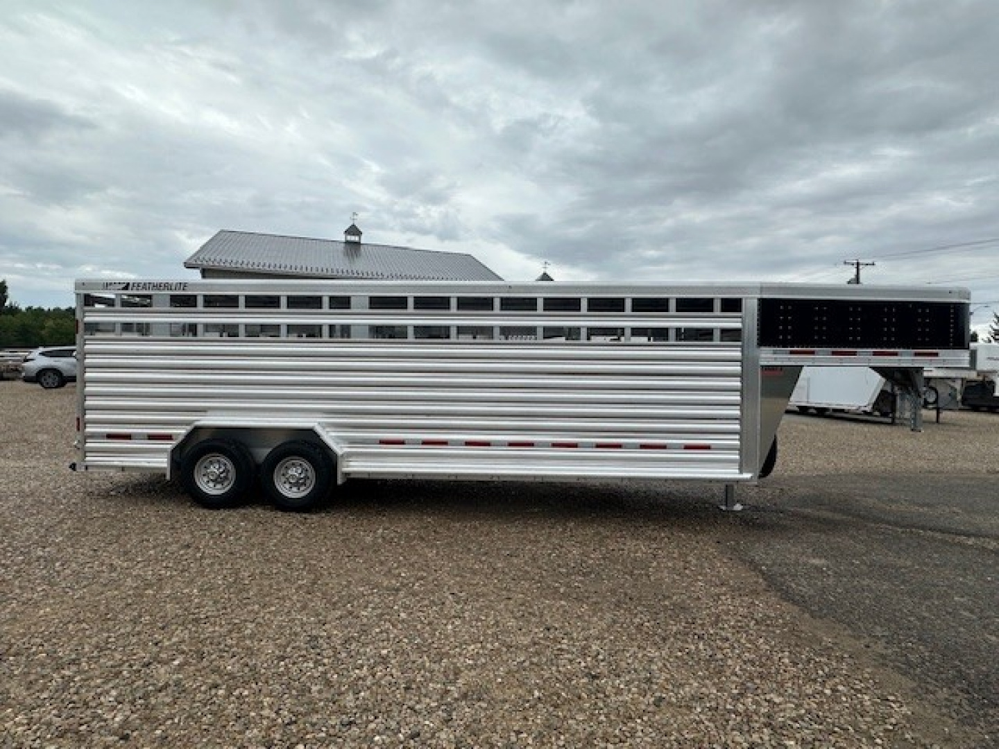 Trailer Photo 2