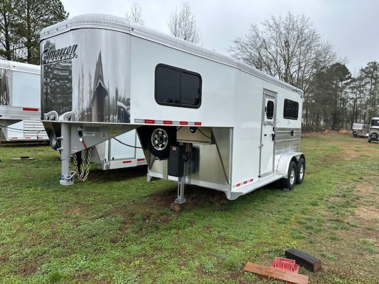 Trailer Photo 1