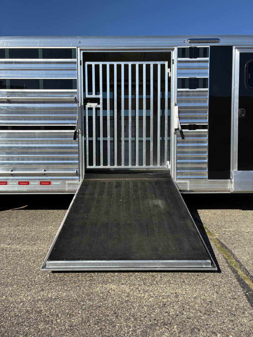 Trailer Photo 19