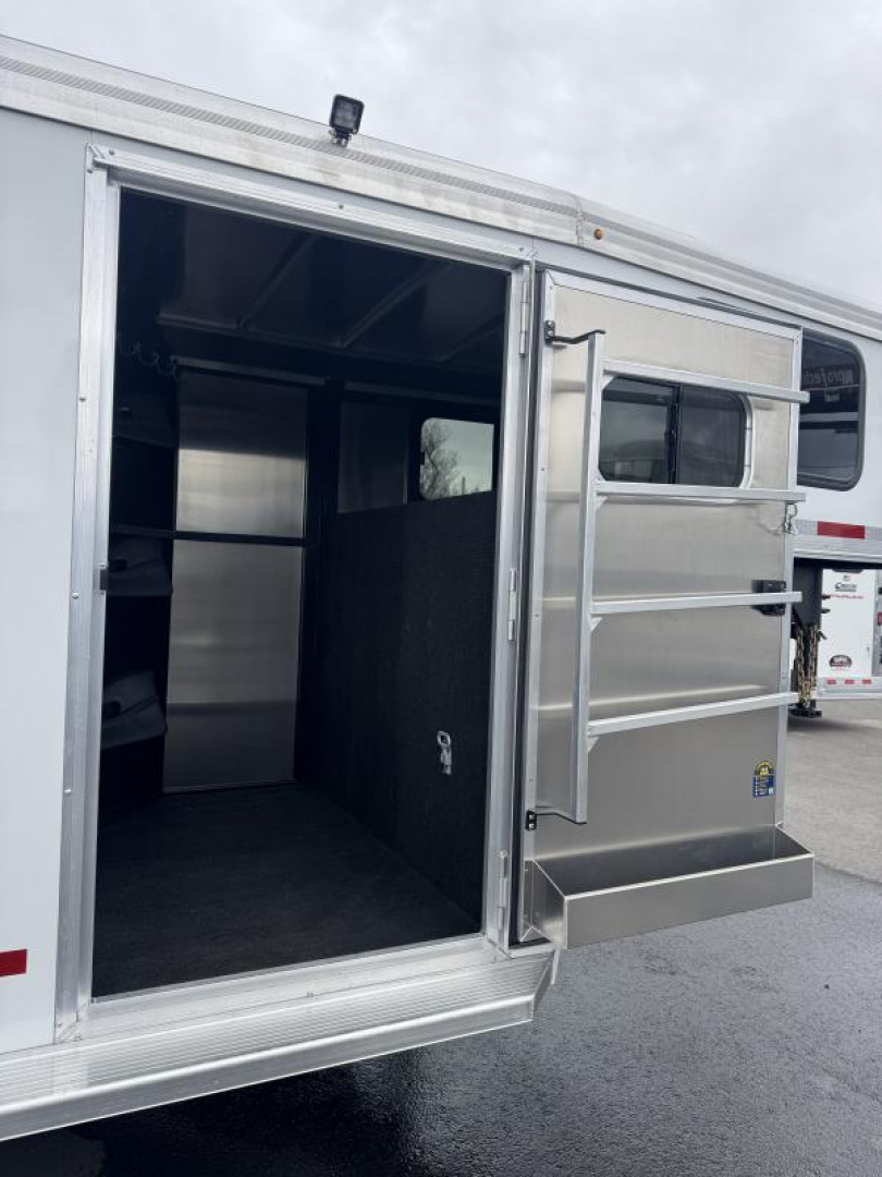 Trailer Photo 6