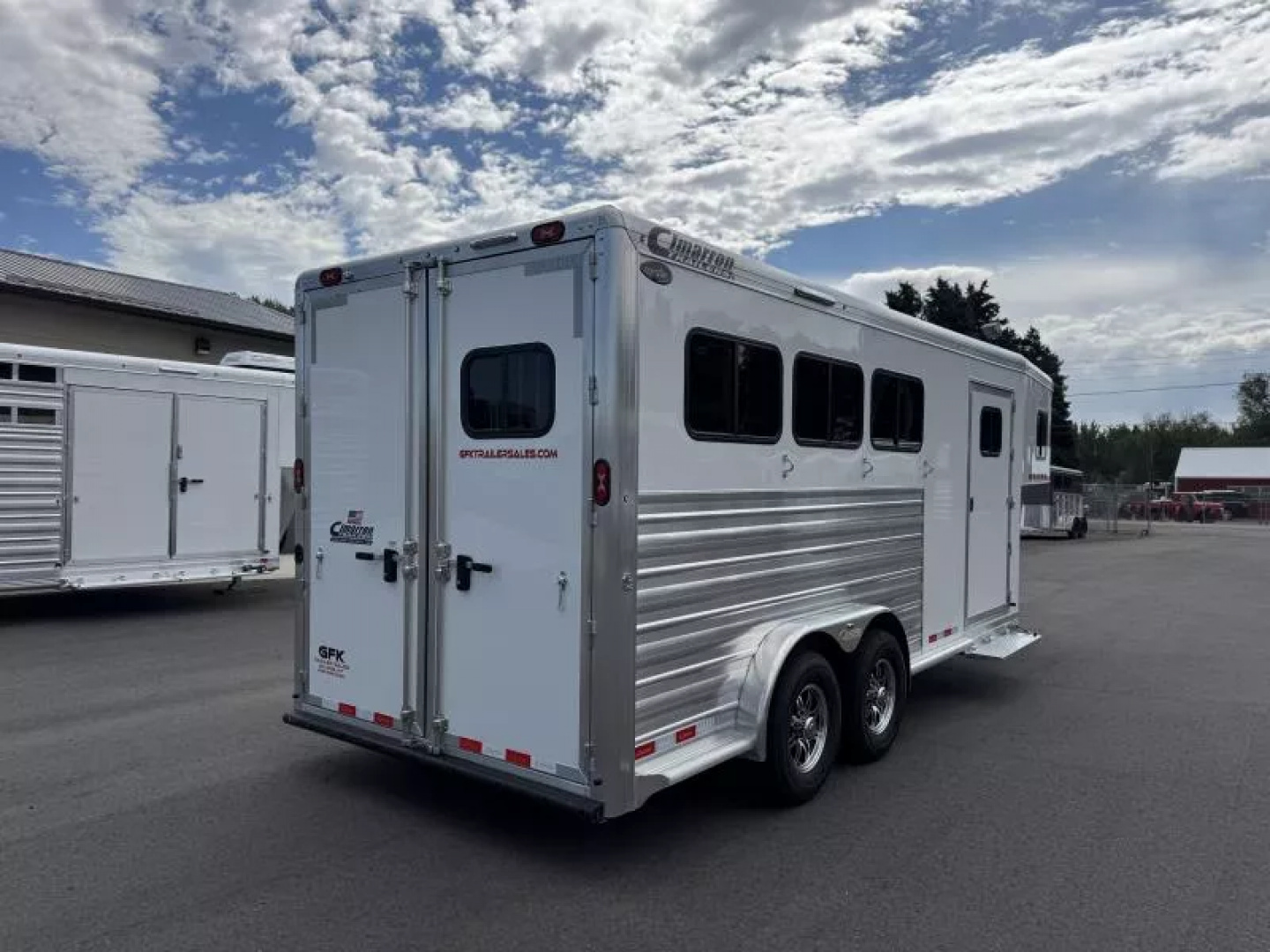 Trailer Photo 3