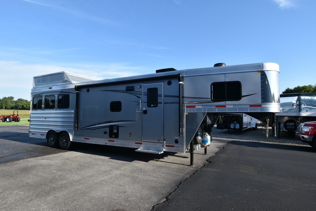 Trailer Photo 1