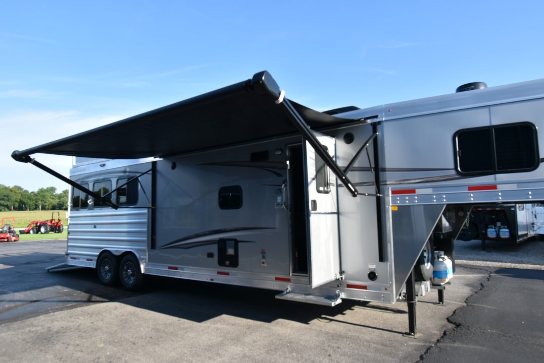 Trailer Photo 2