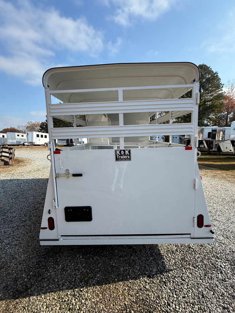 Trailer Photo 7