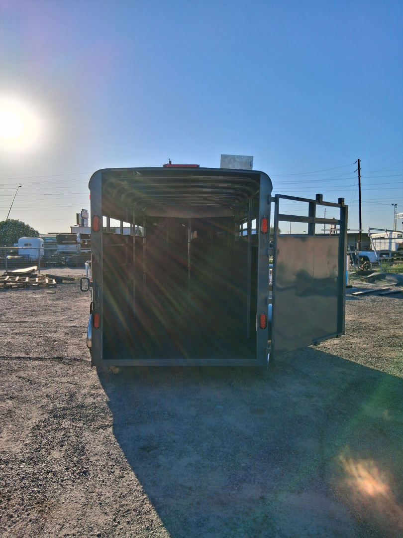 Trailer Photo 10