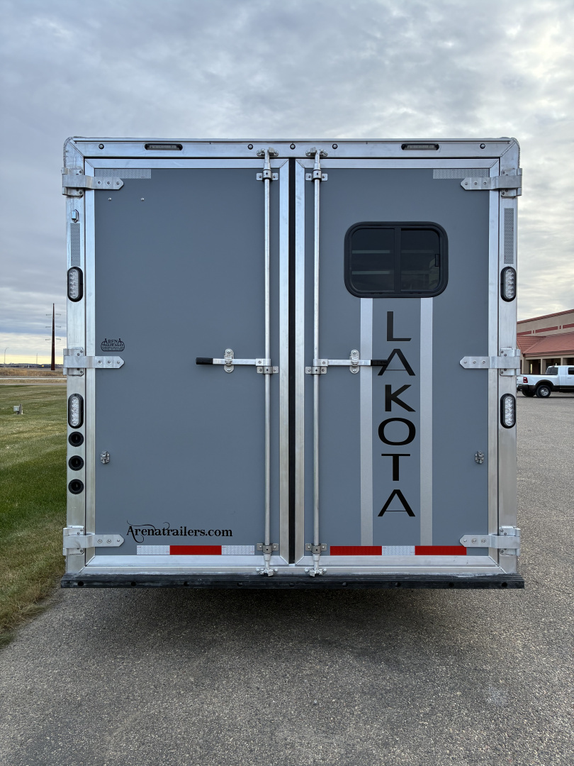 Trailer Photo 7