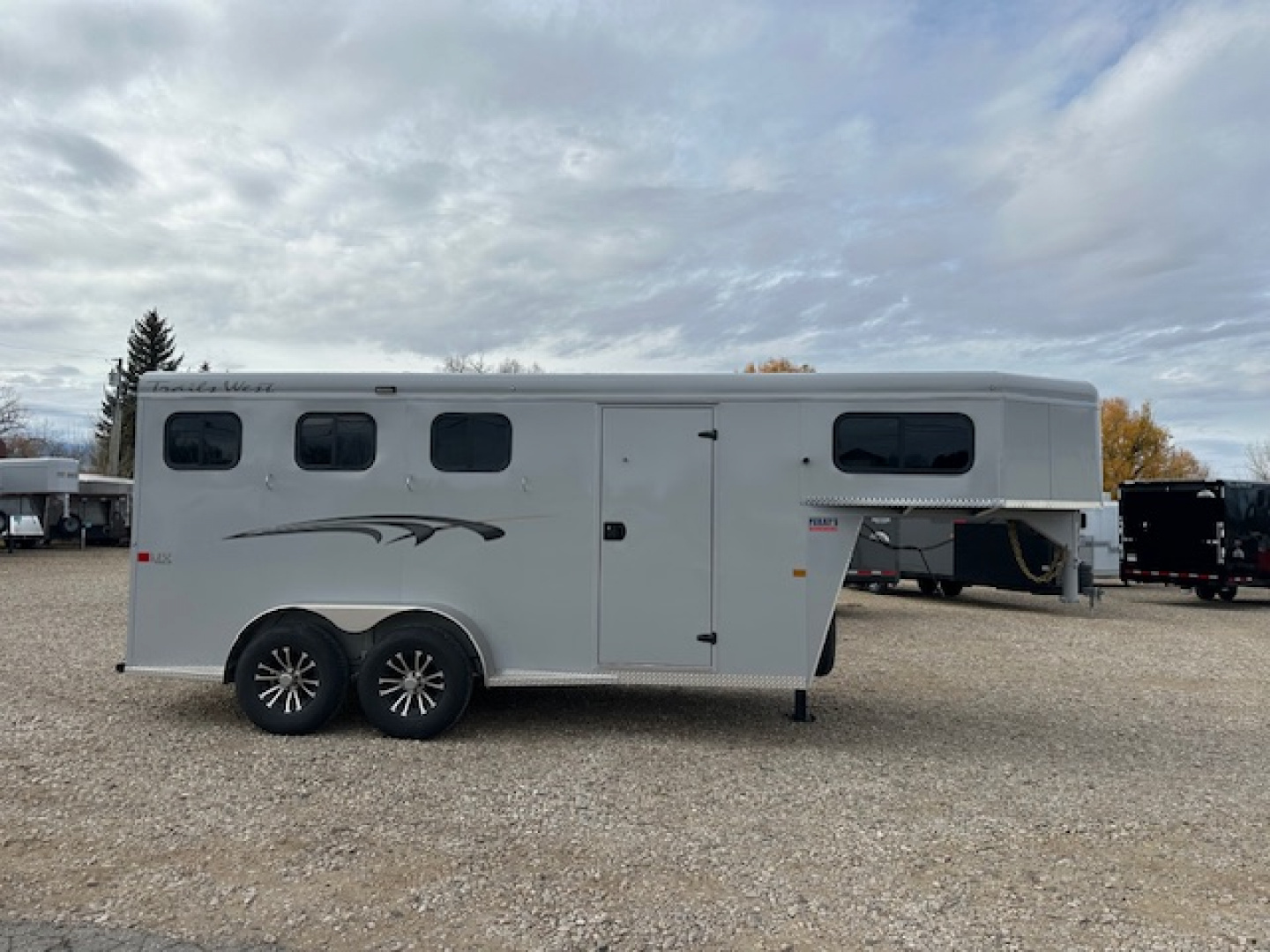 2026 Trails West 3 Horse Slant