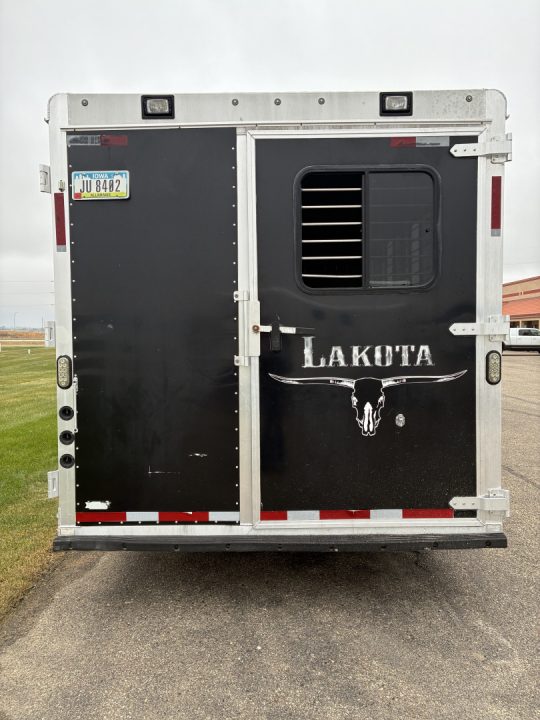 Trailer Photo 7