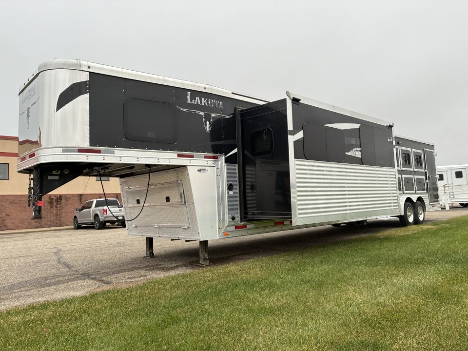 Trailer Photo 4