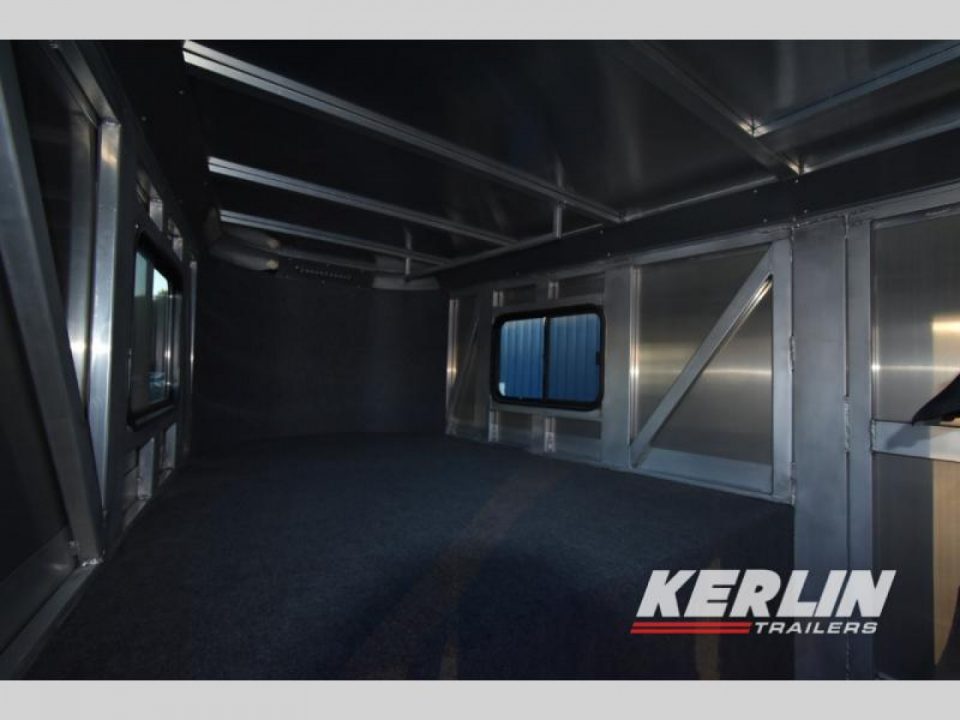 Trailer Photo 15