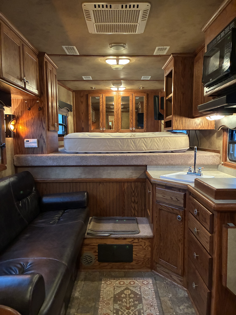 Trailer Photo 22