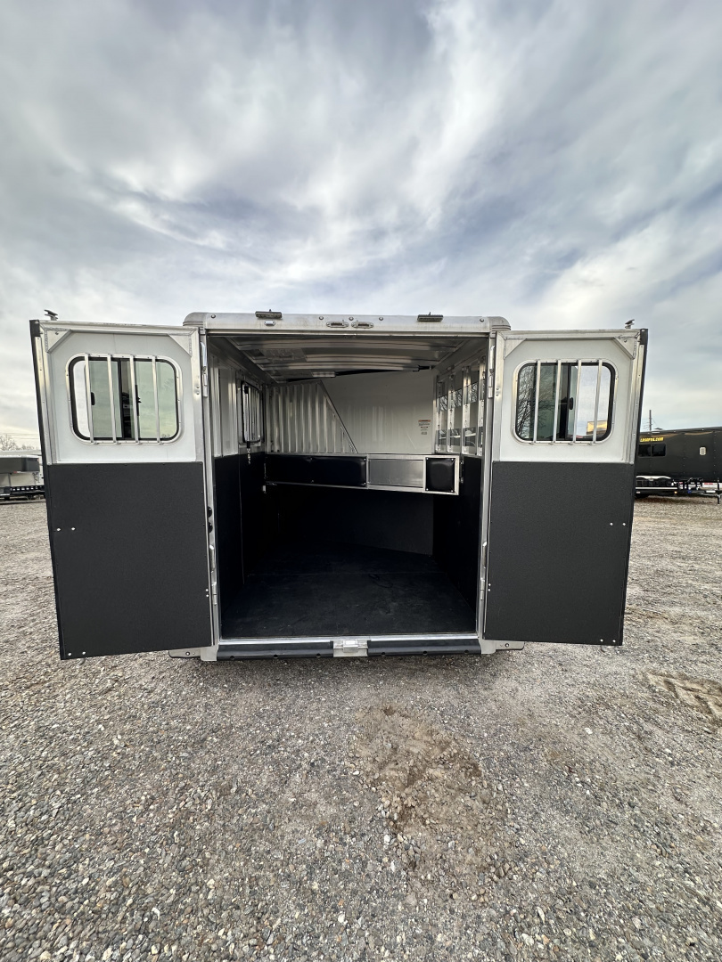 Trailer Photo 7
