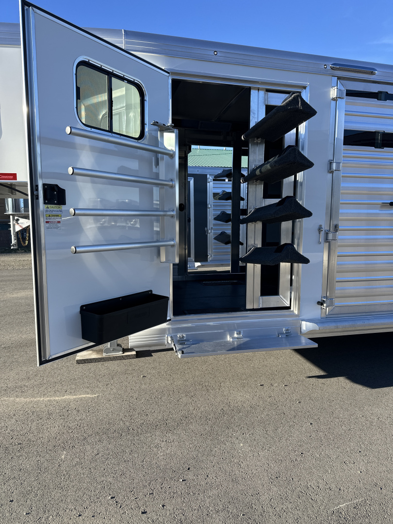 Trailer Photo 14