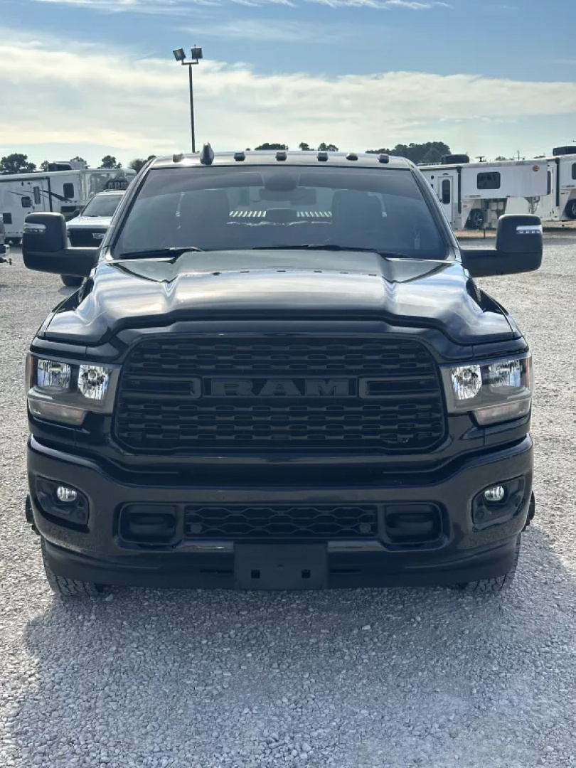 Truck Photo 5