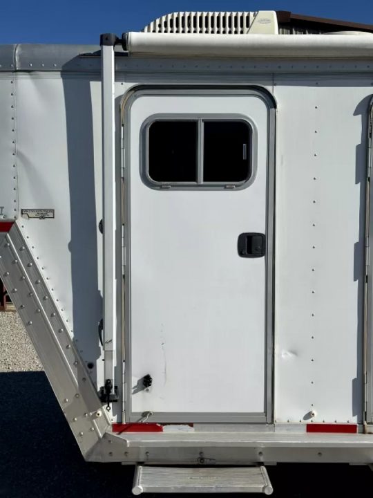 Trailer Photo 10