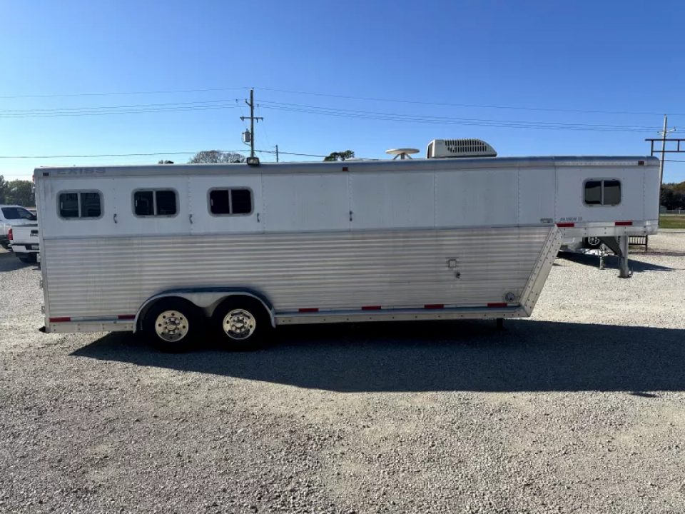 Trailer Photo 4