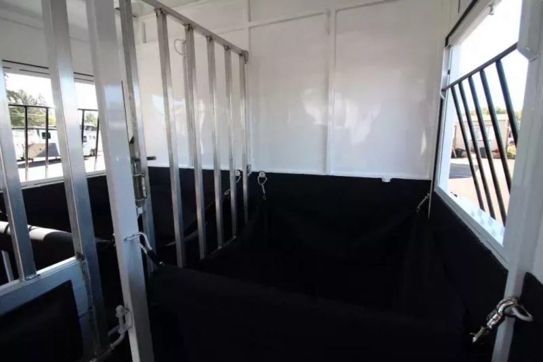Trailer Photo 6
