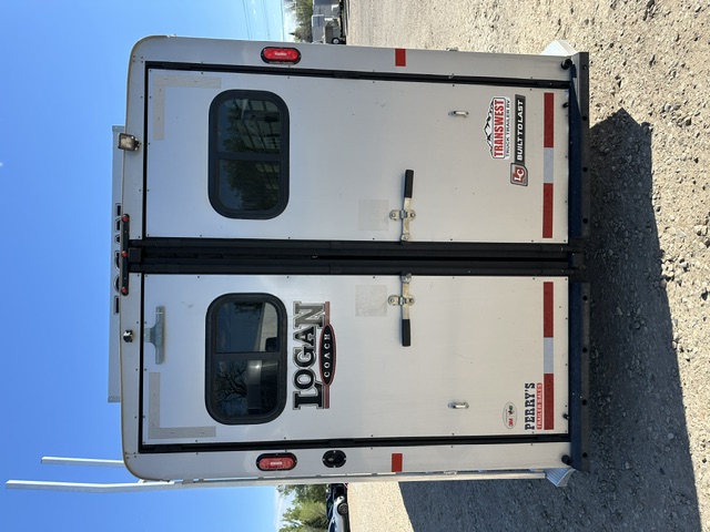 Trailer Photo 4